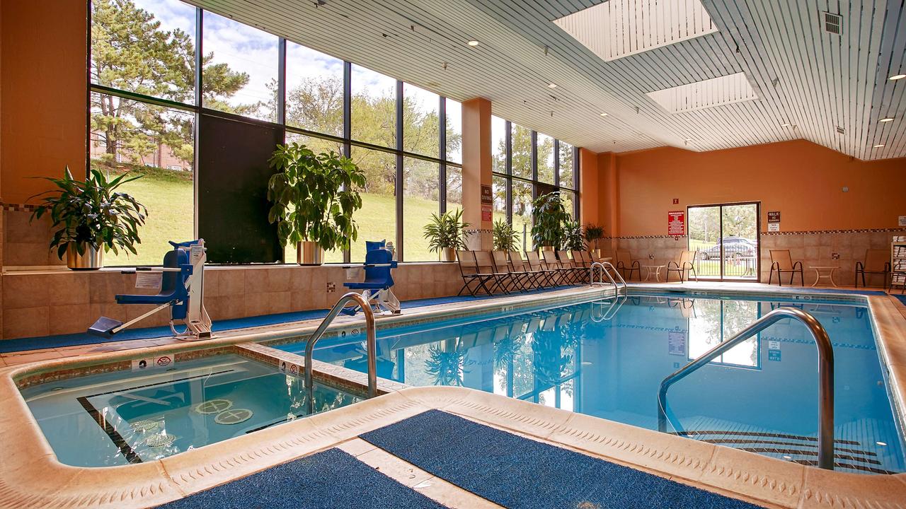 Best Western Plus Hotel & Conference Center - thumb 37