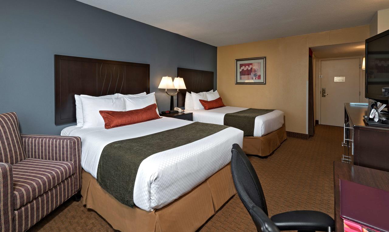 Best Western Plus Hotel & Conference Center - thumb 2