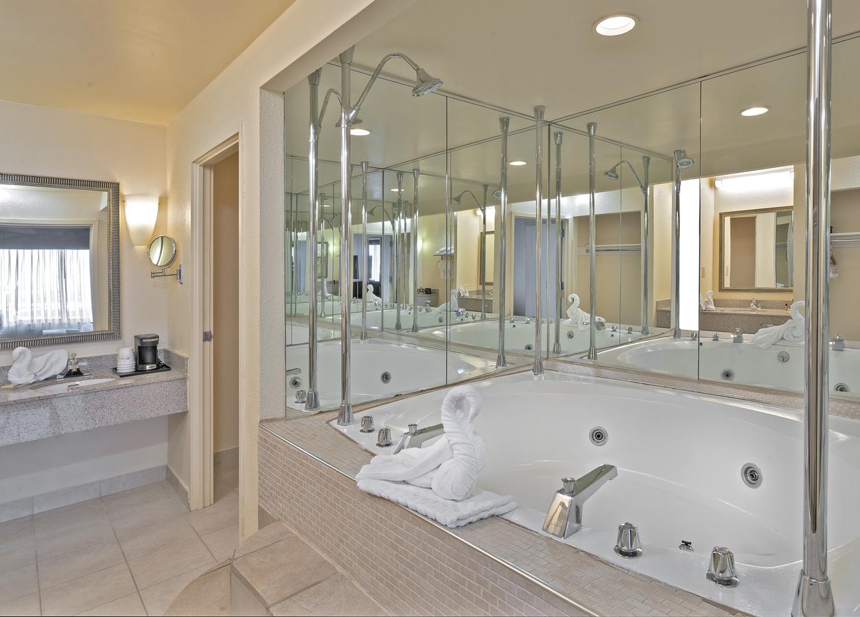 Best Western Plus Hotel & Conference Center - thumb 16