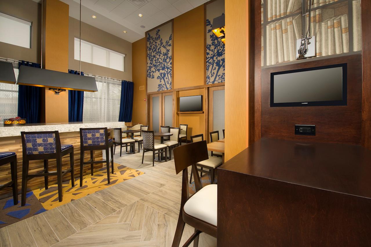 Hampton Inn & Suites Baltimore/Woodlawn - thumb 4