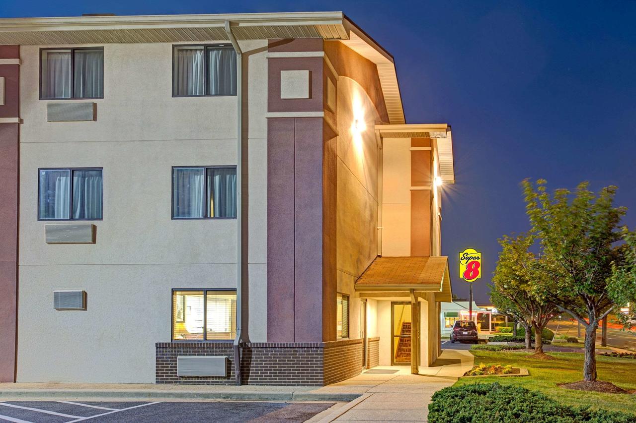 Super 8 By Wyndham College Park Wash DC Area - thumb 0