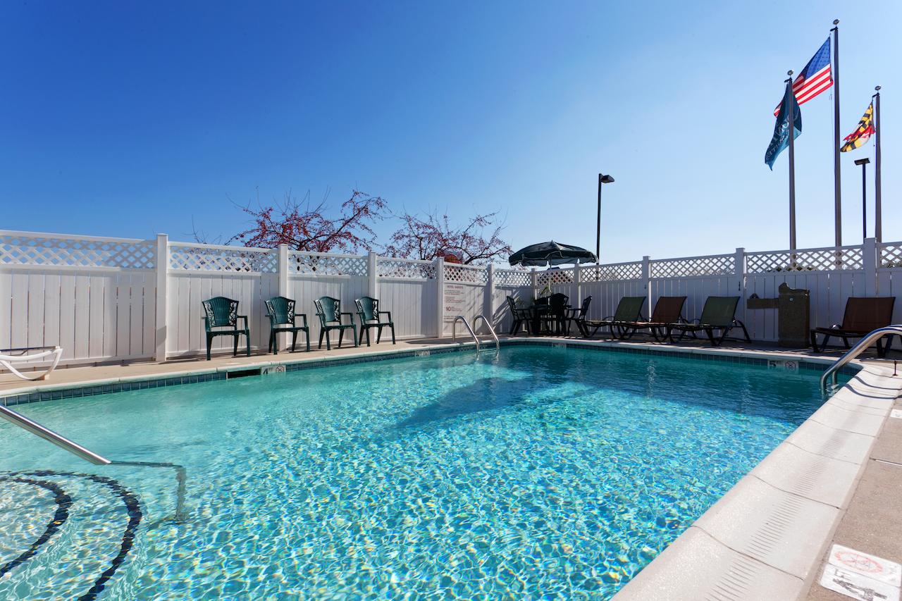 Country Inn & Suites By Radisson, Bel Air/Aberdeen, MD - thumb 4