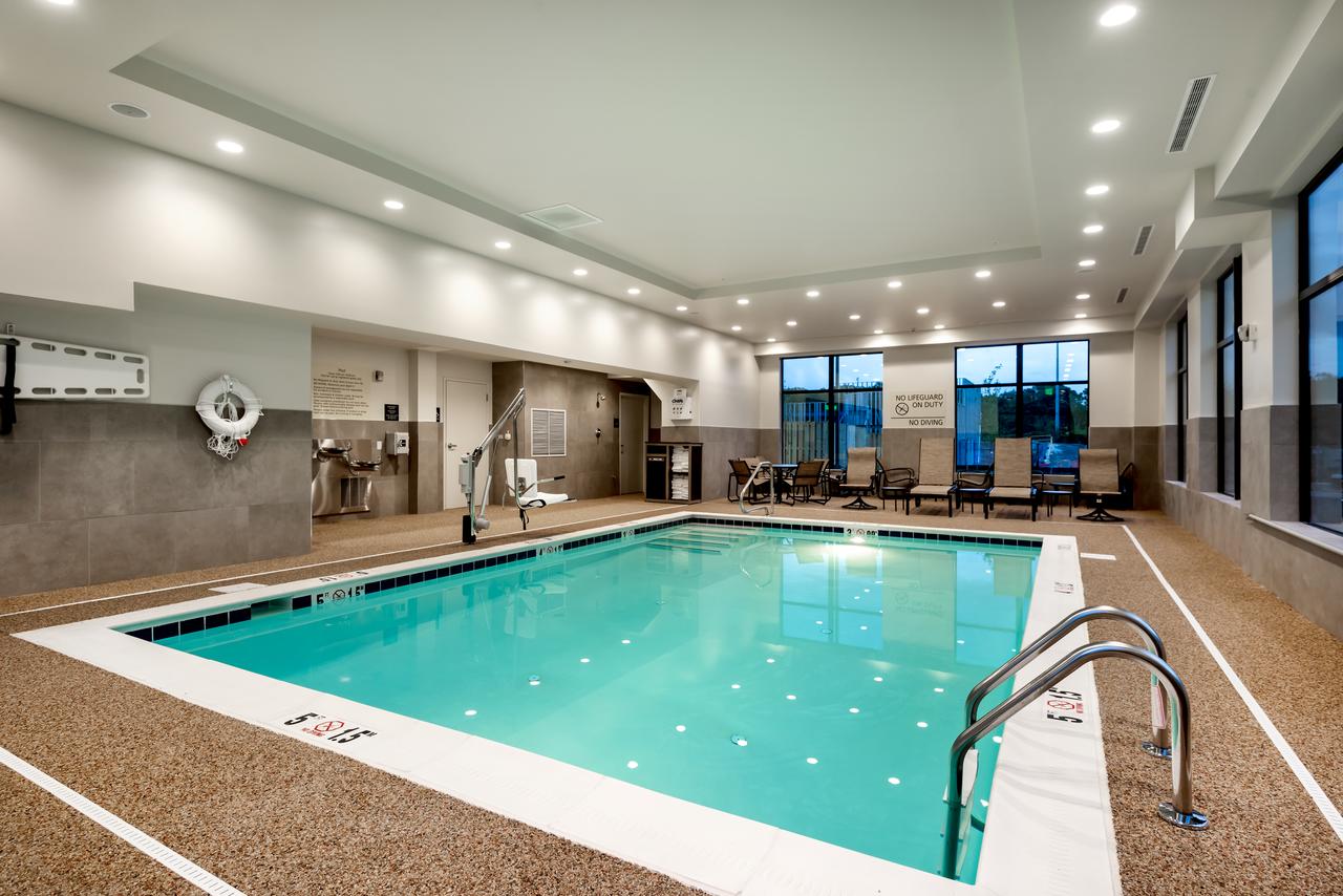 Hampton Inn Baltimore Bayview Campus - thumb 9