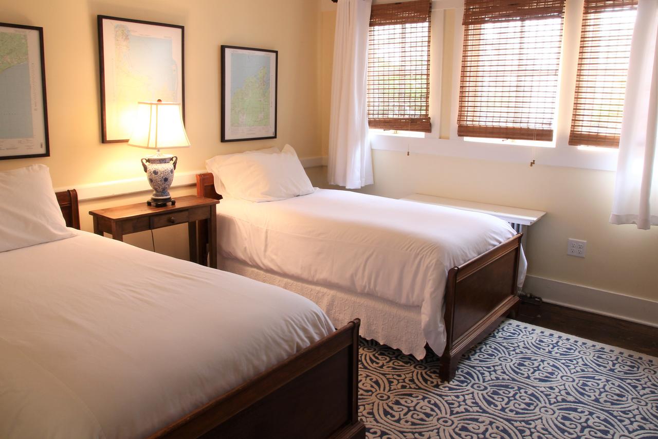 The Oak Bluffs Inn - thumb 2