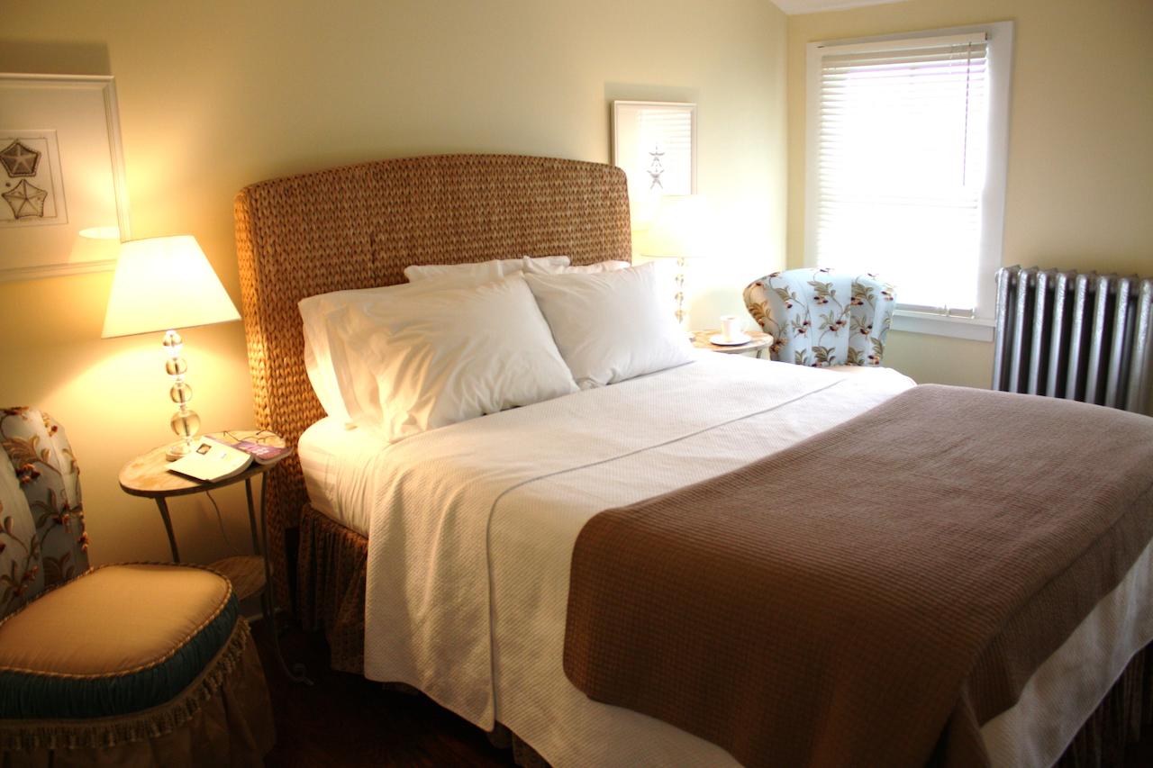 The Oak Bluffs Inn - thumb 23