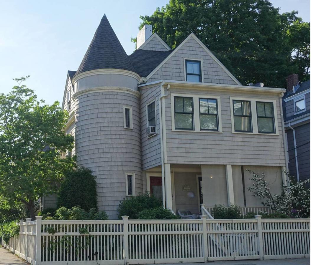 Luxury Harvard/MIT Victorian - thumb 29