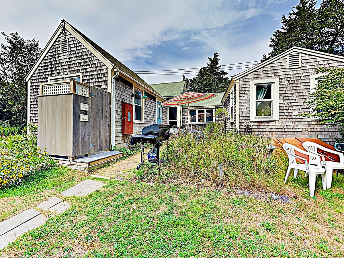 63 Locust Rd Home - thumb 14