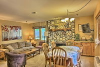 335E Mountain Villa Accommodation Philadelphia