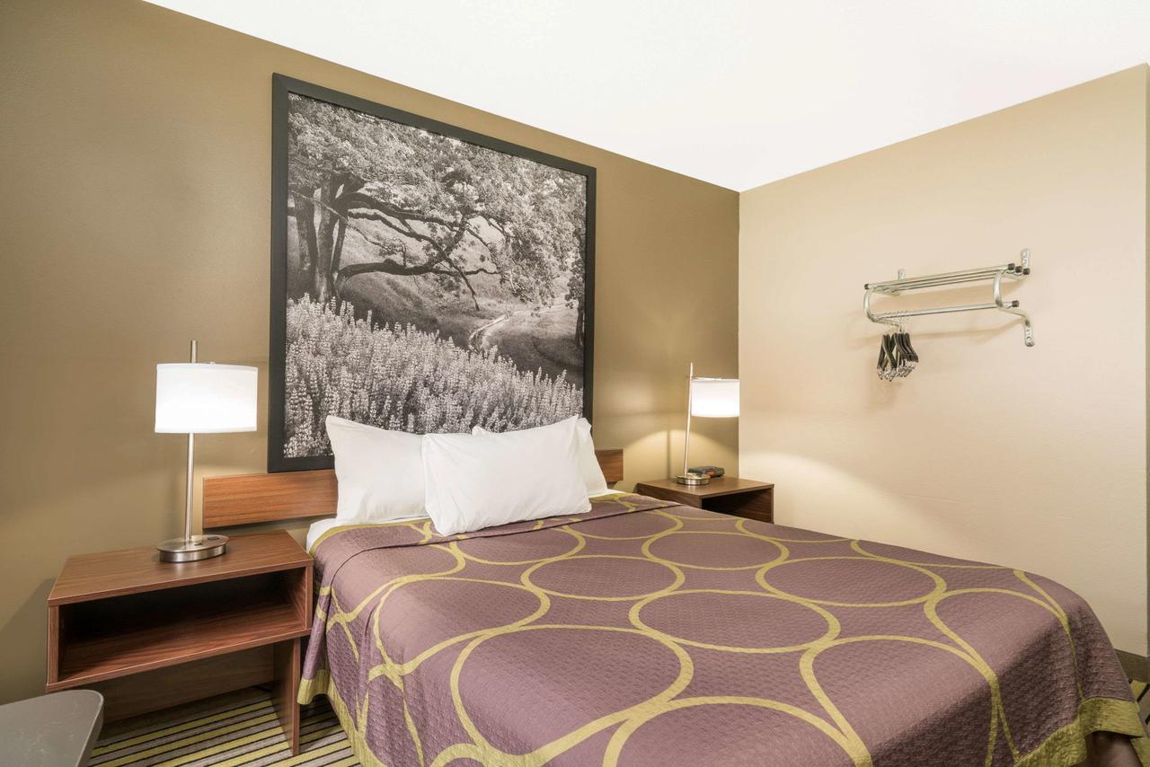 Super 8 By Wyndham St. Cloud - thumb 14