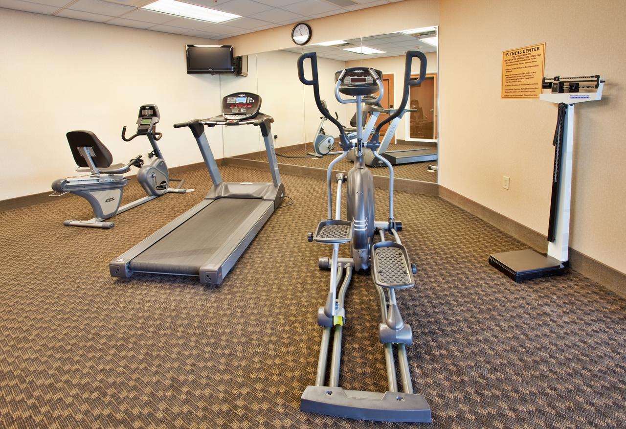 Holiday Inn Express Hotel & Suites Kansas City - Grandview - thumb 13