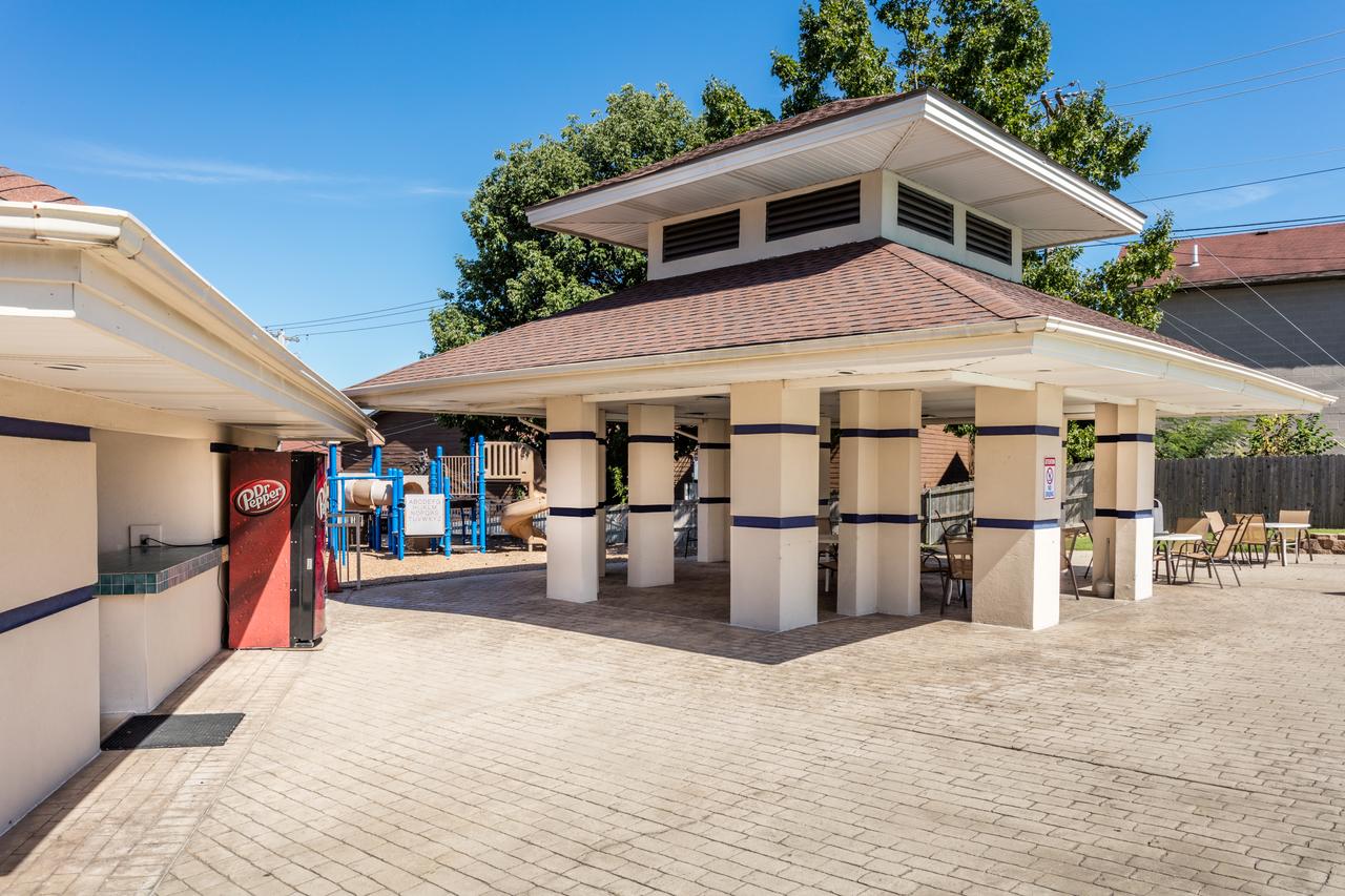 Angel Inn - By The Strip - thumb 9