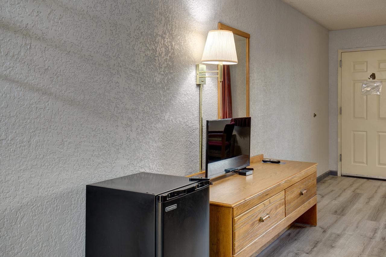 Serenity Inn - thumb 35