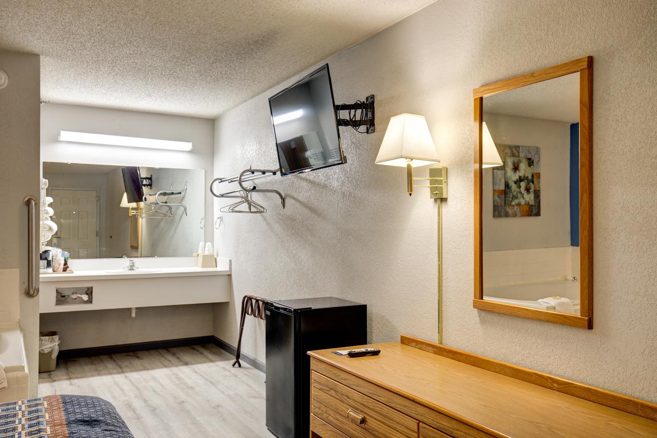 Serenity Inn - thumb 40