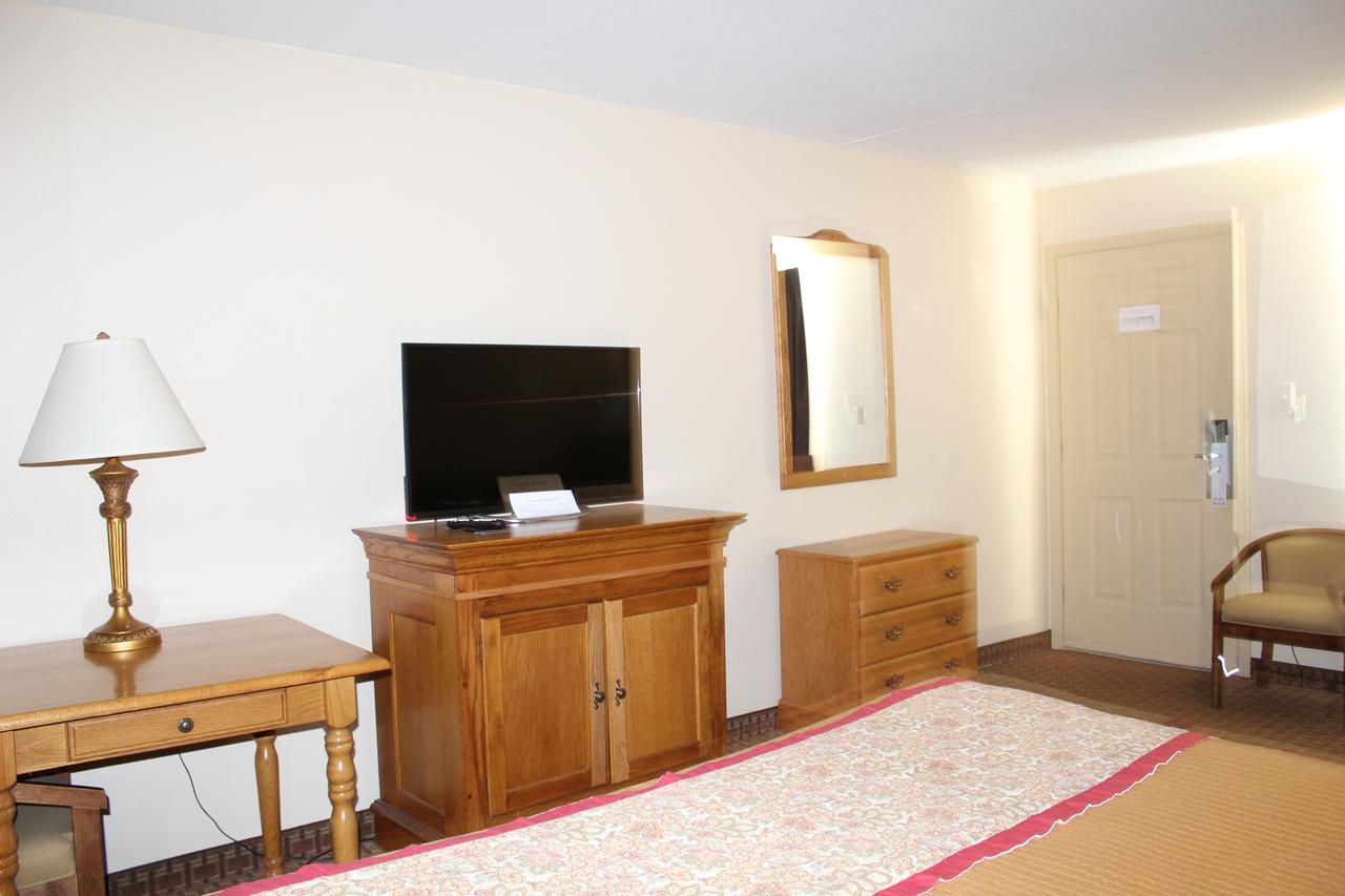 Gazebo Inn - thumb 13