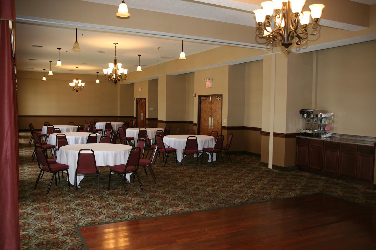 Grand Plaza Hotel Branson - thumb 21