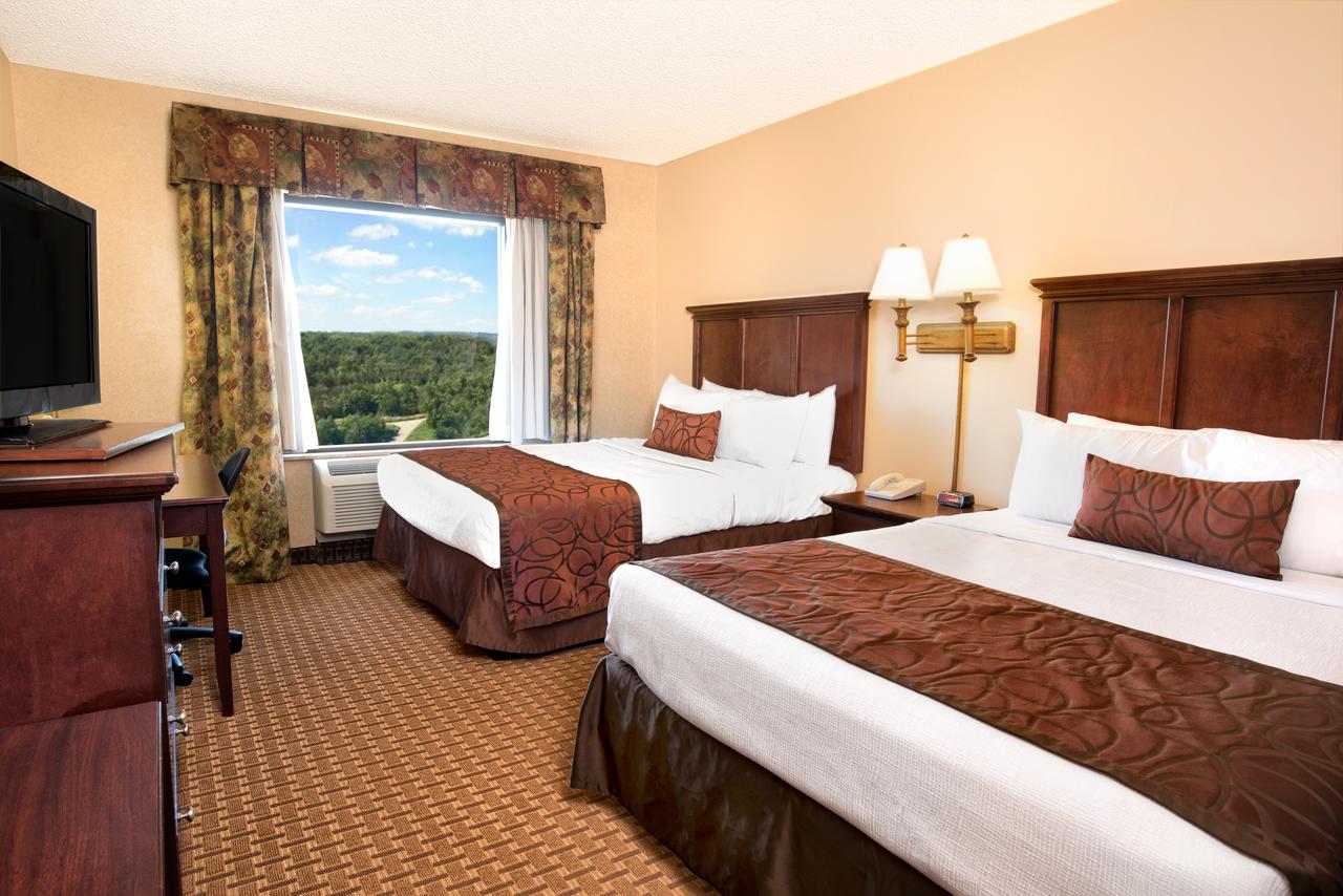 Grand Plaza Hotel Branson - thumb 12