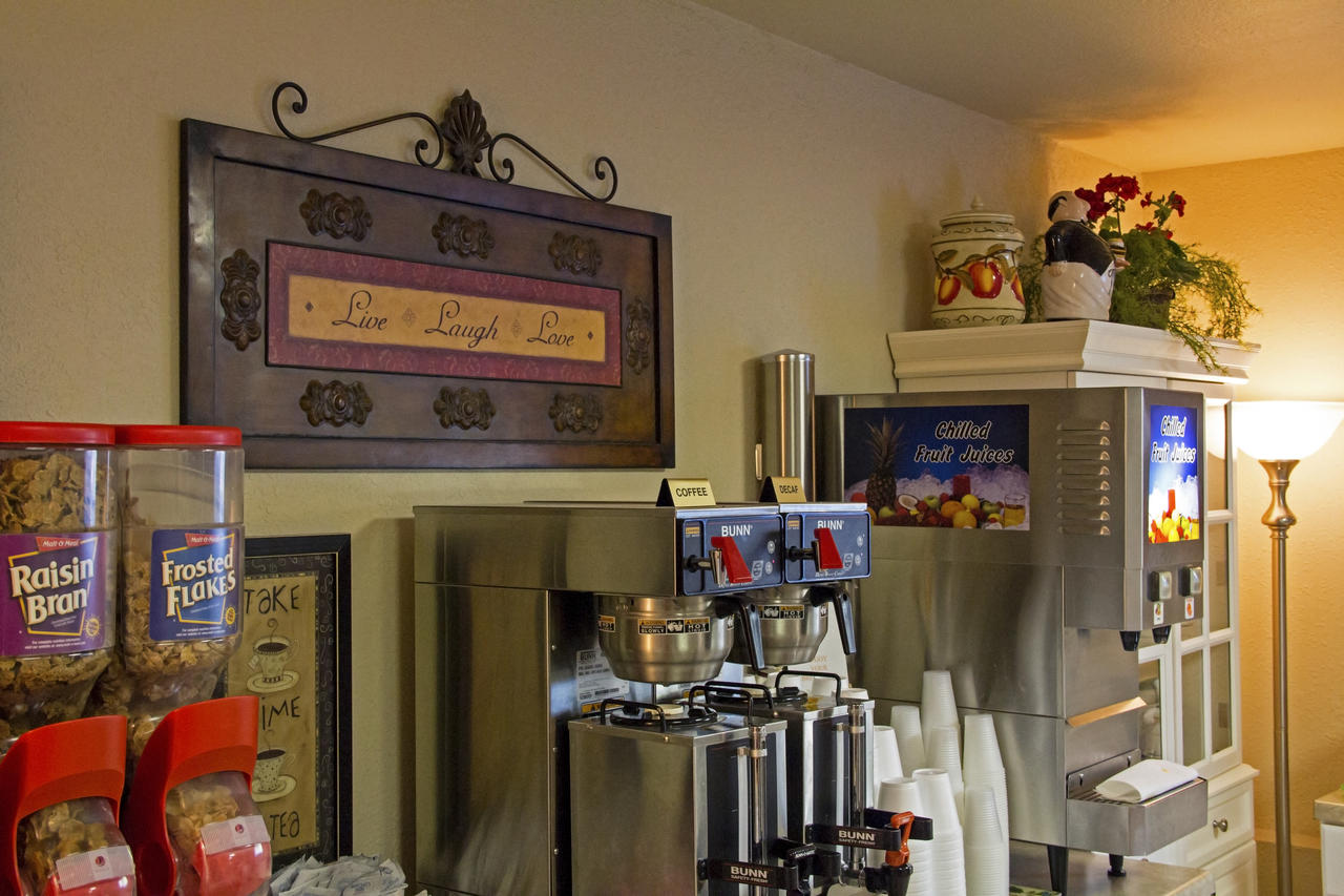 All American Inn & Suites Branson - thumb 8