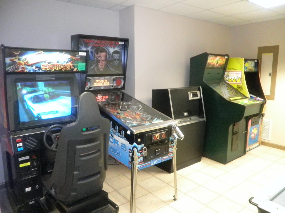 Surreys' Grand Crowne Resort - thumb 15