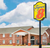 Super 8 by Wyndham Bolivar - Accommodation Philadelphia