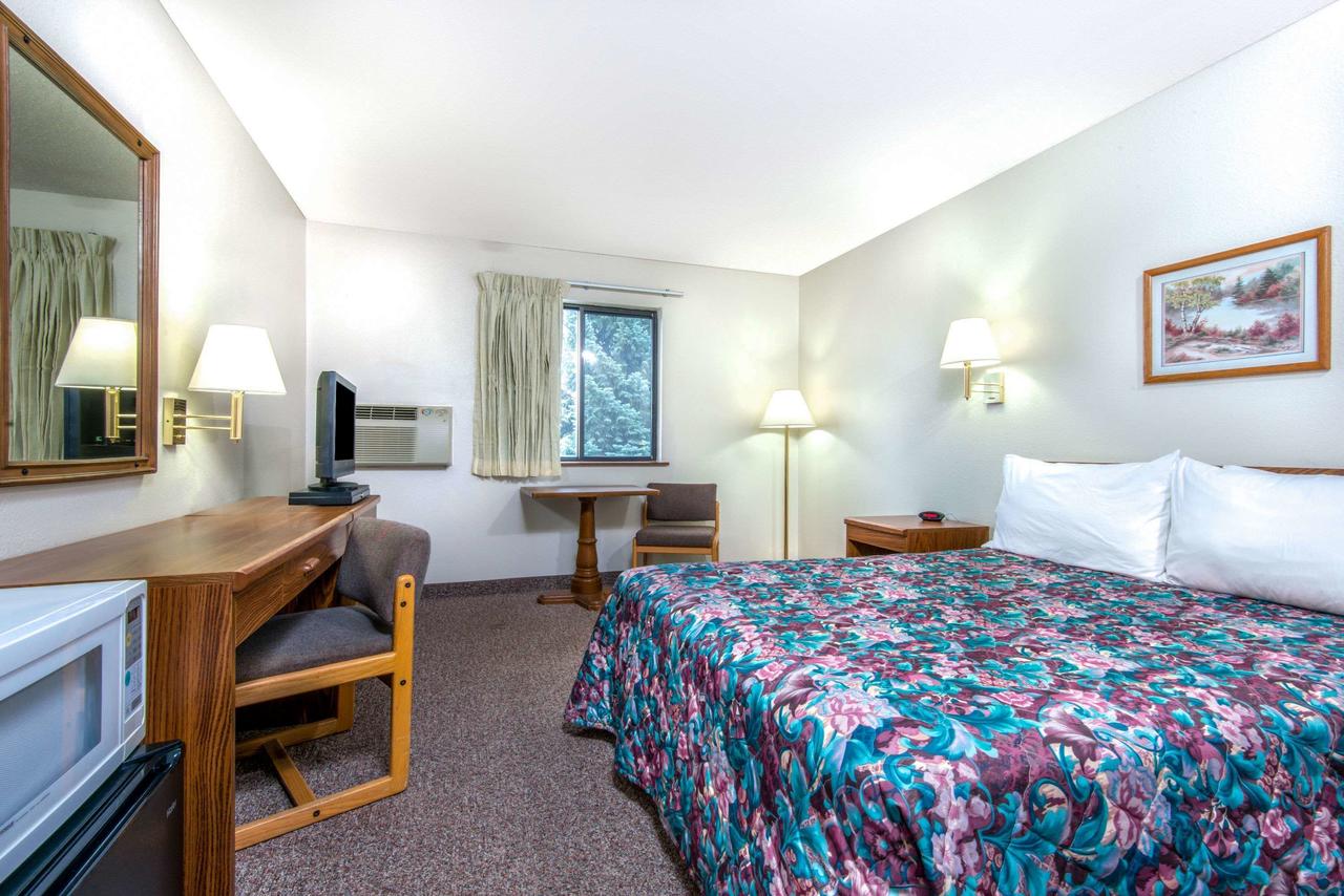 Super 8 By Wyndham Missoula/Brooks Street - thumb 13