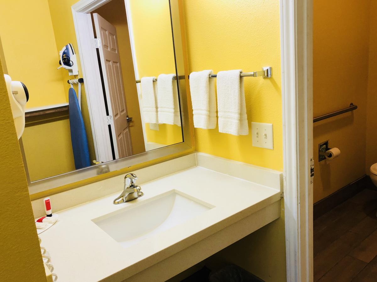 Days Inn By Wyndham Port Aransas TX - thumb 18