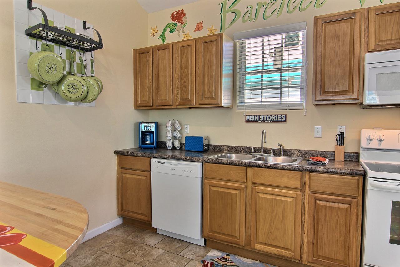 Shark Reef Resort Motel & Cottages - thumb 23