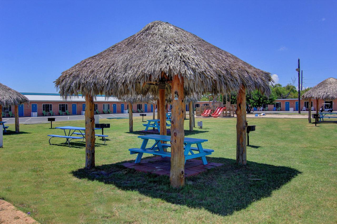 Shark Reef Resort Motel & Cottages - thumb 9