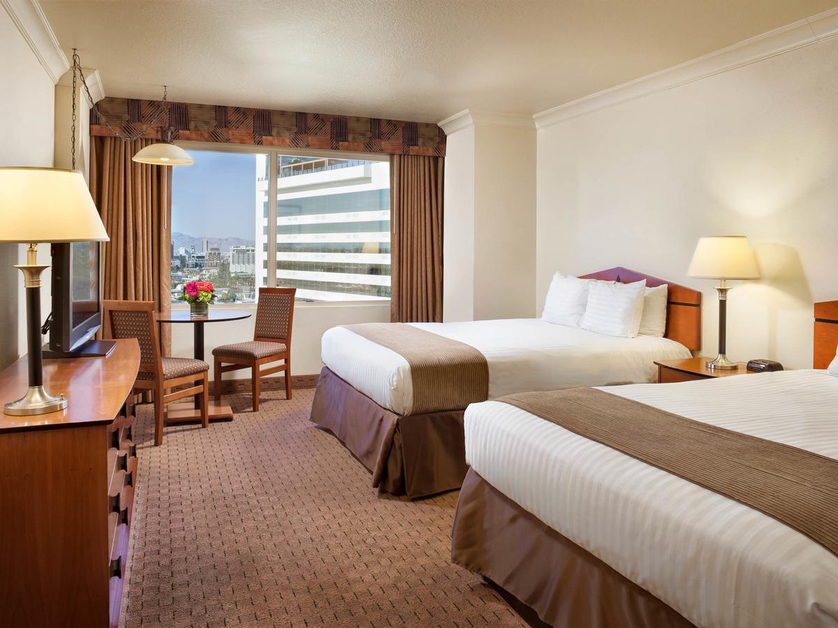 Stratosphere Hotel, Casino & Tower, BW Premiere Collection - thumb 32