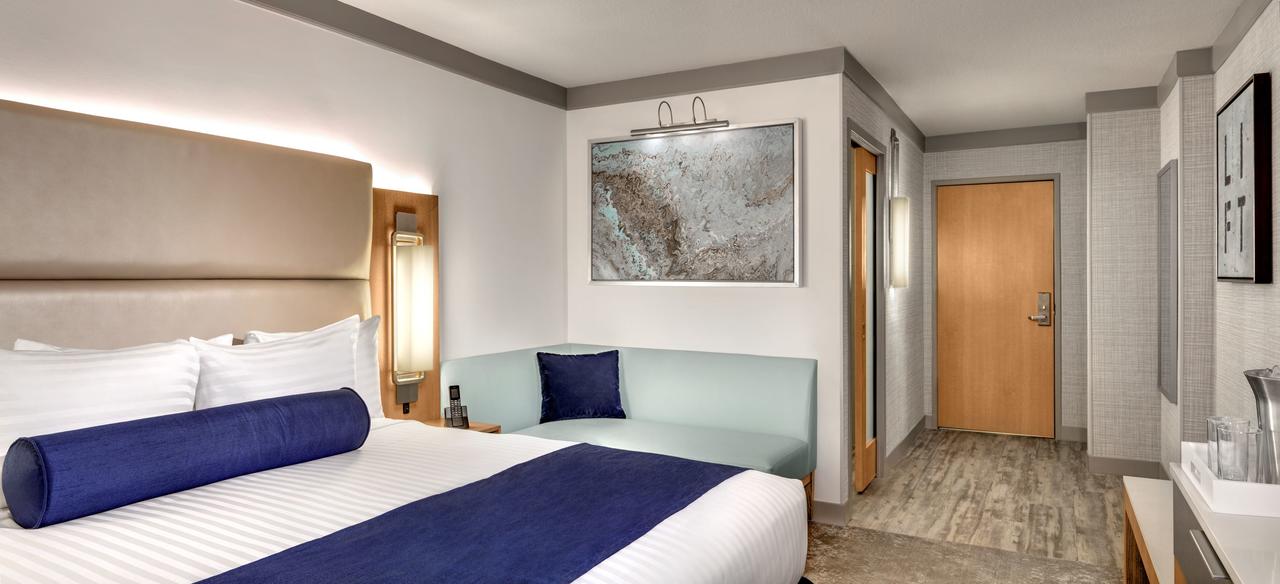 Stratosphere Hotel, Casino & Tower, BW Premiere Collection - thumb 40