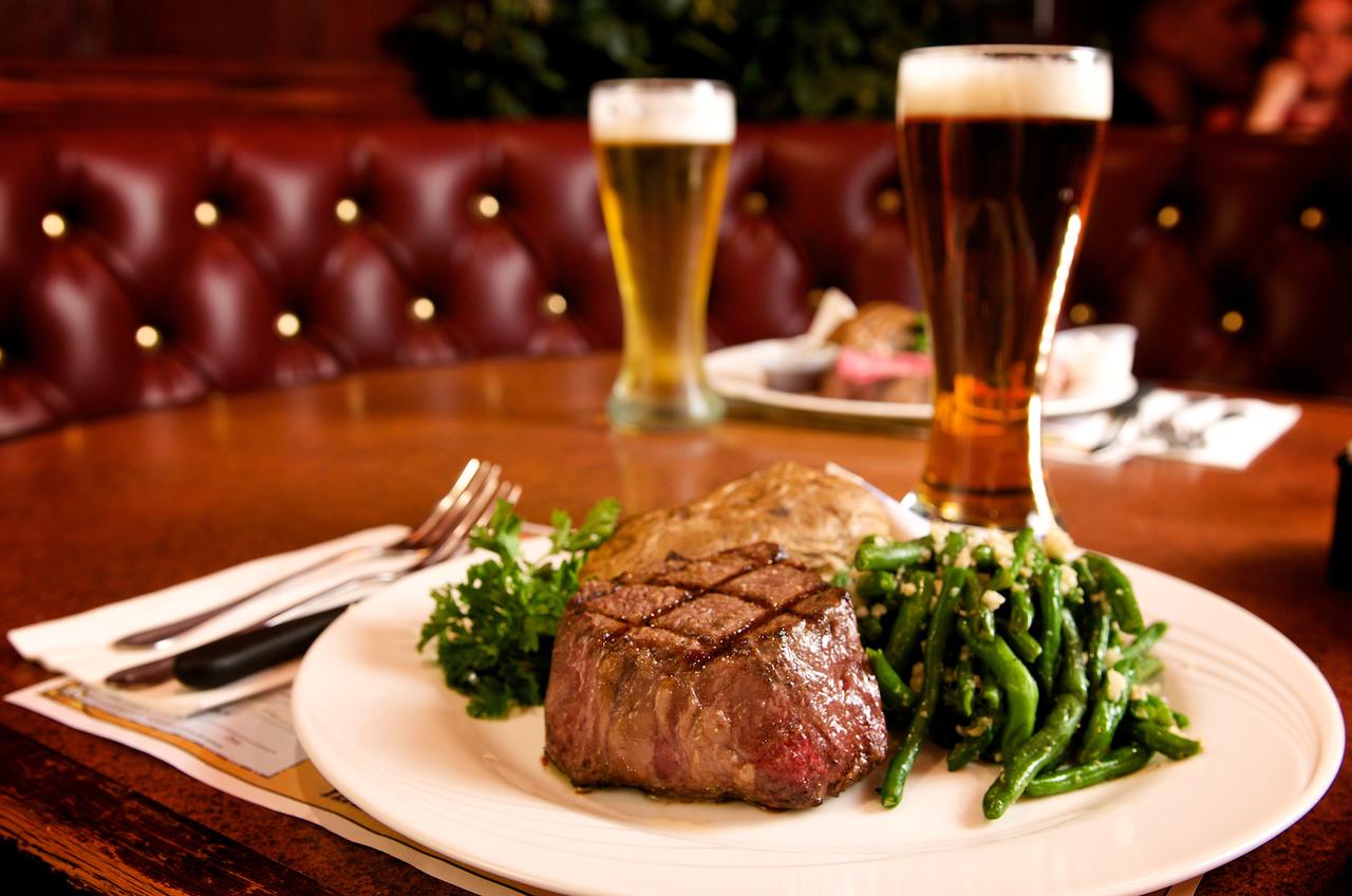 Ellis Island Hotel Casino & Brewery - thumb 10