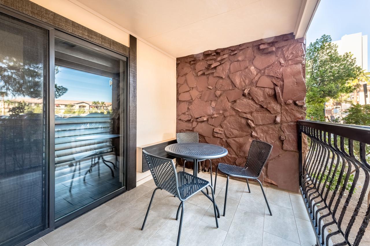 Ellis Island Hotel Casino & Brewery - thumb 2