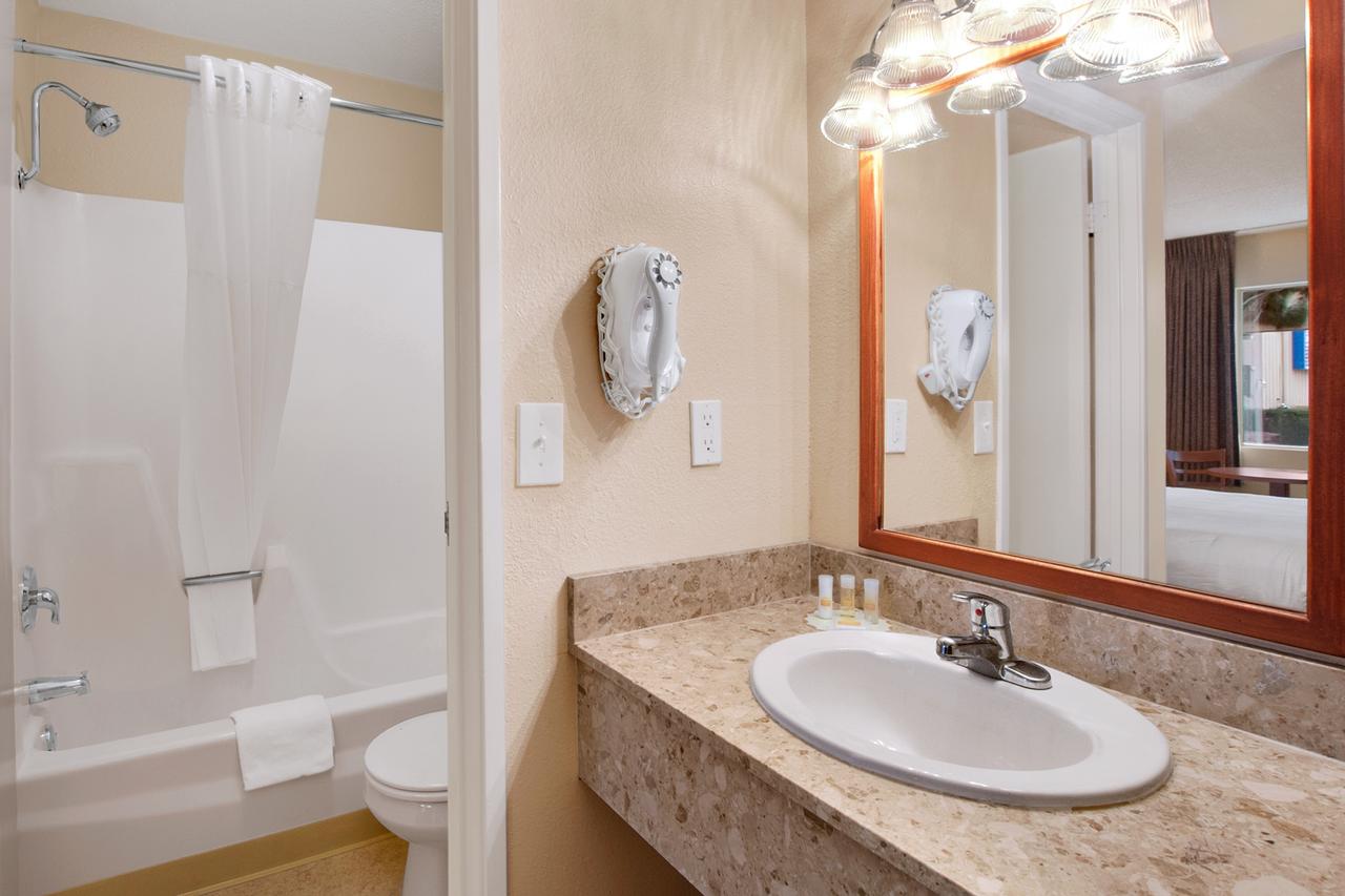 Days Inn By Wyndham Las Vegas Wild Wild West Gambling Hall - thumb 31