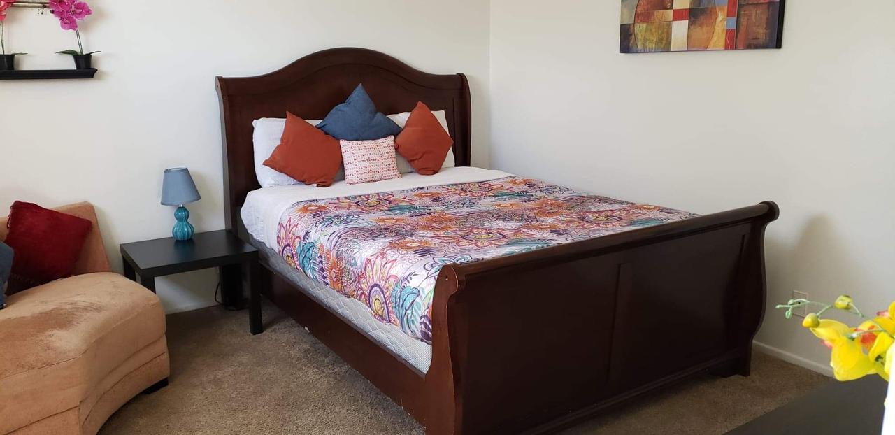 The Yellow Penthouse - thumb 12