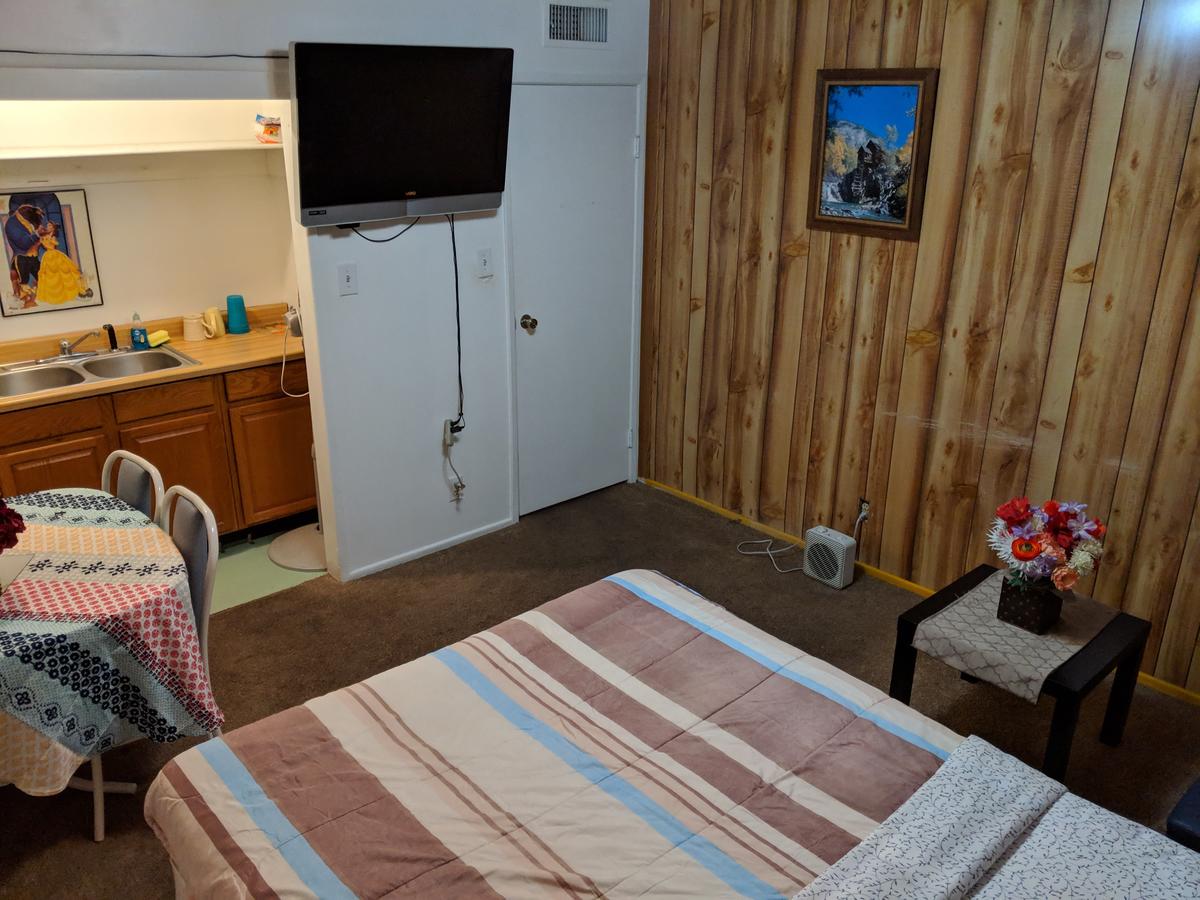 The Yellow Penthouse - thumb 32