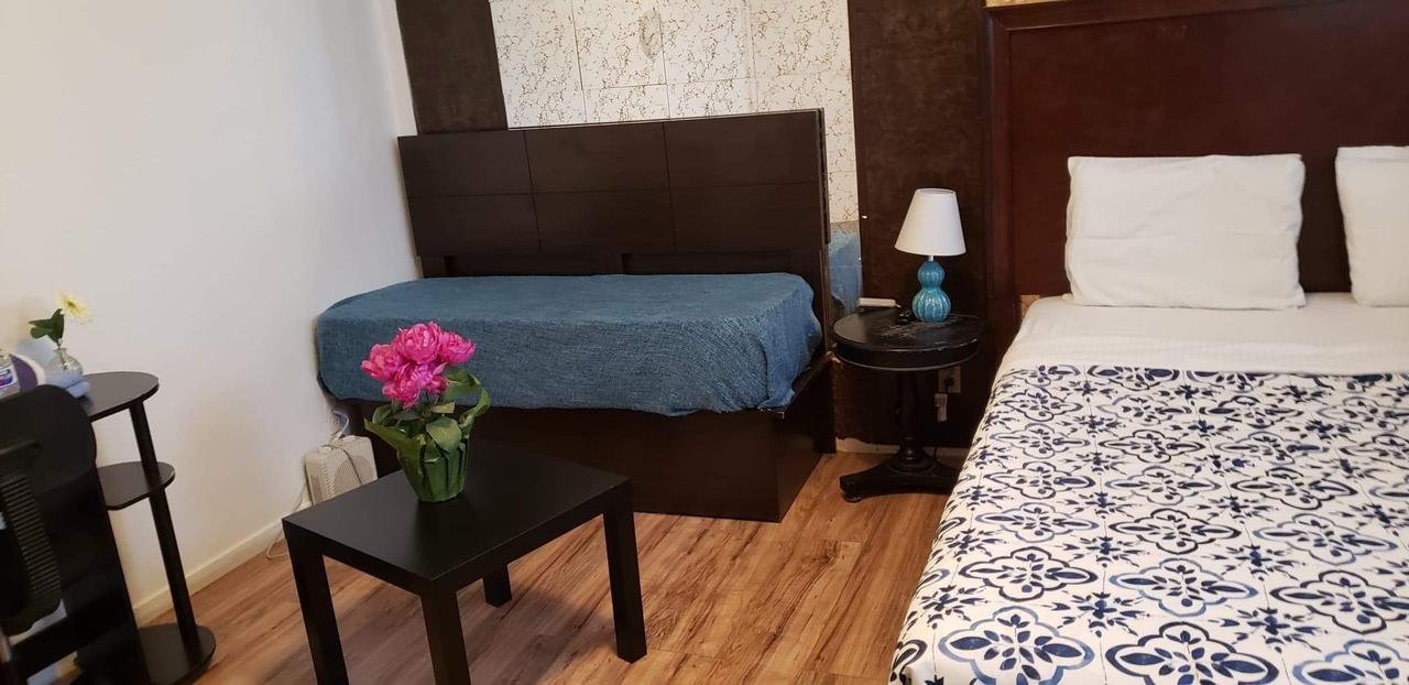 The Yellow Penthouse - thumb 20