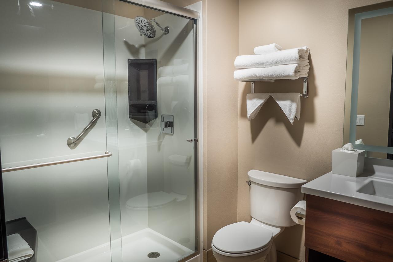 Skyline Hotel And Casino - thumb 28