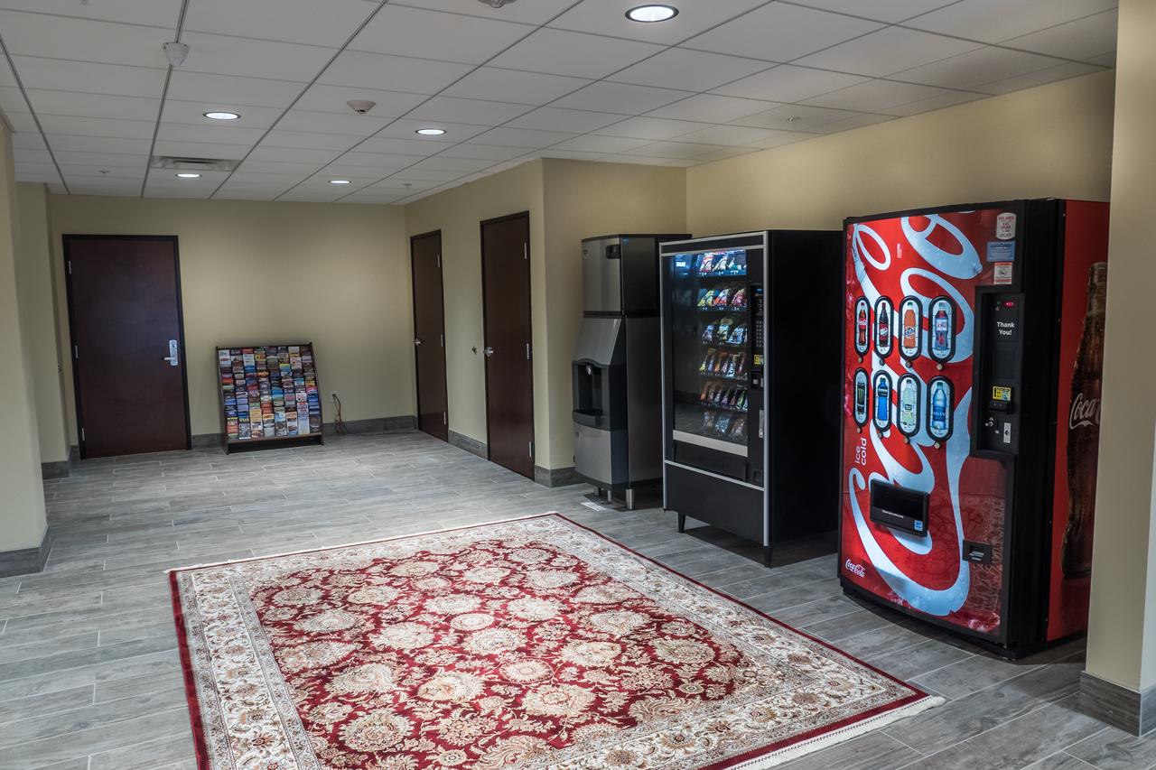 Skyline Hotel And Casino - thumb 7