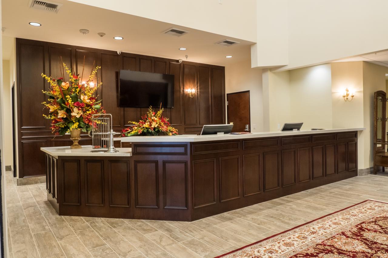 Skyline Hotel And Casino - thumb 4