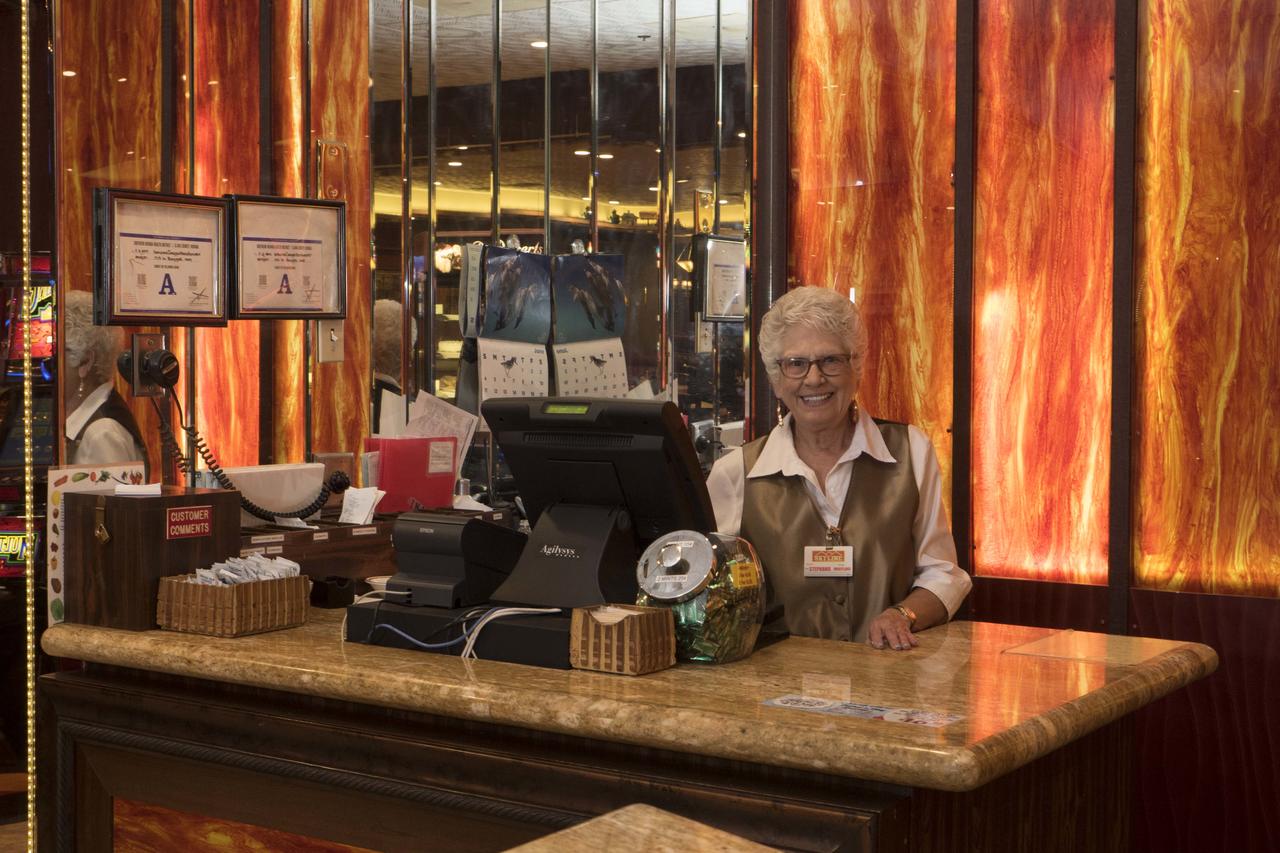 Skyline Hotel And Casino - thumb 32