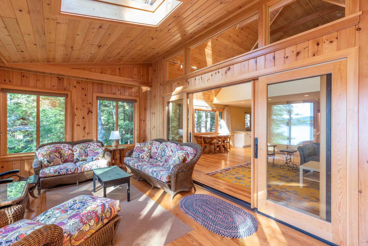 Lake Winnipesaukee - Waterfront - 318 - thumb 39