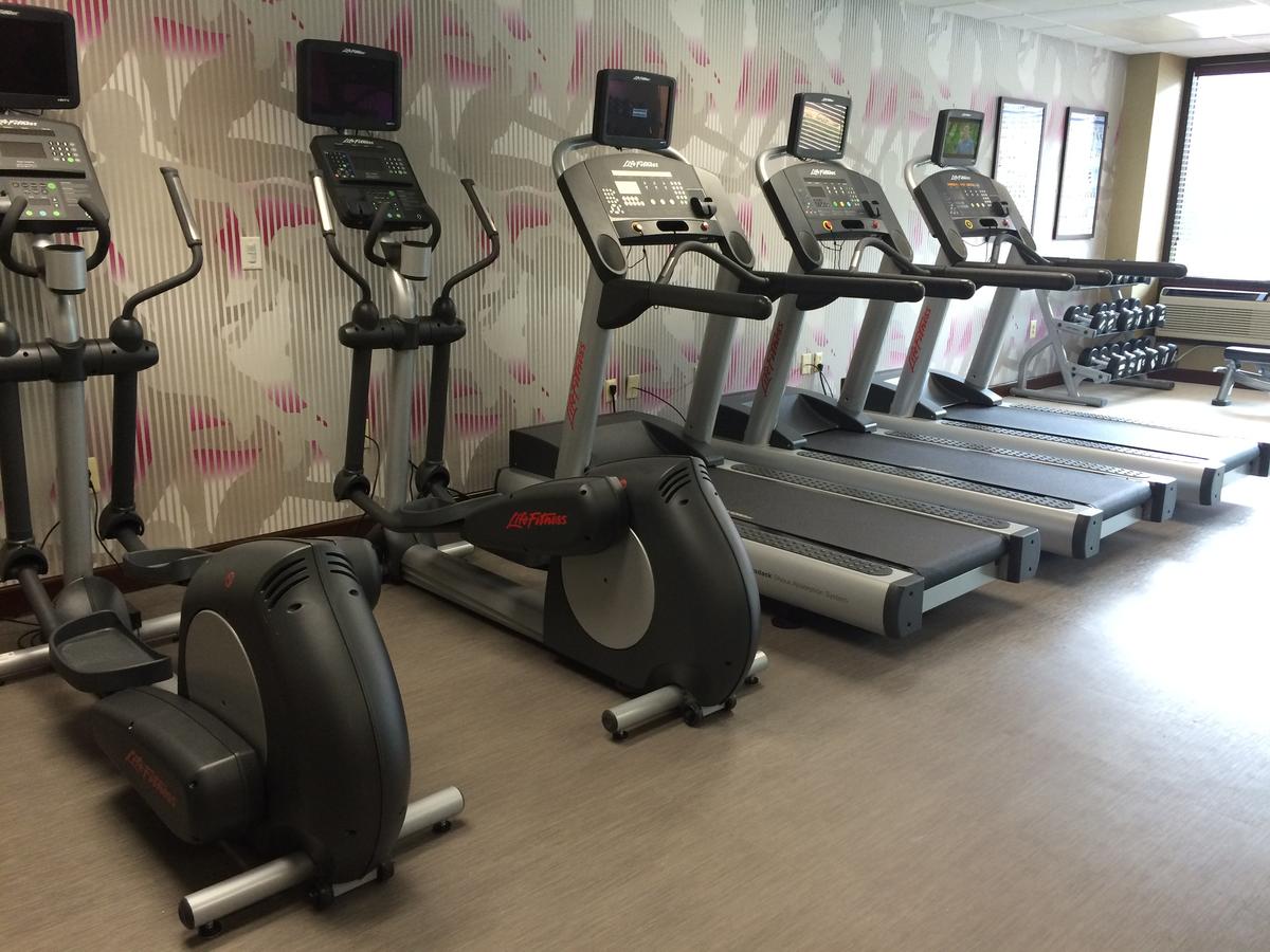 Crowne Plaza Edison - thumb 6