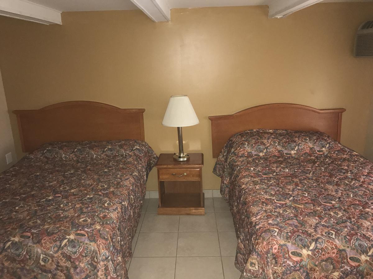 La Fontana Motel - thumb 19