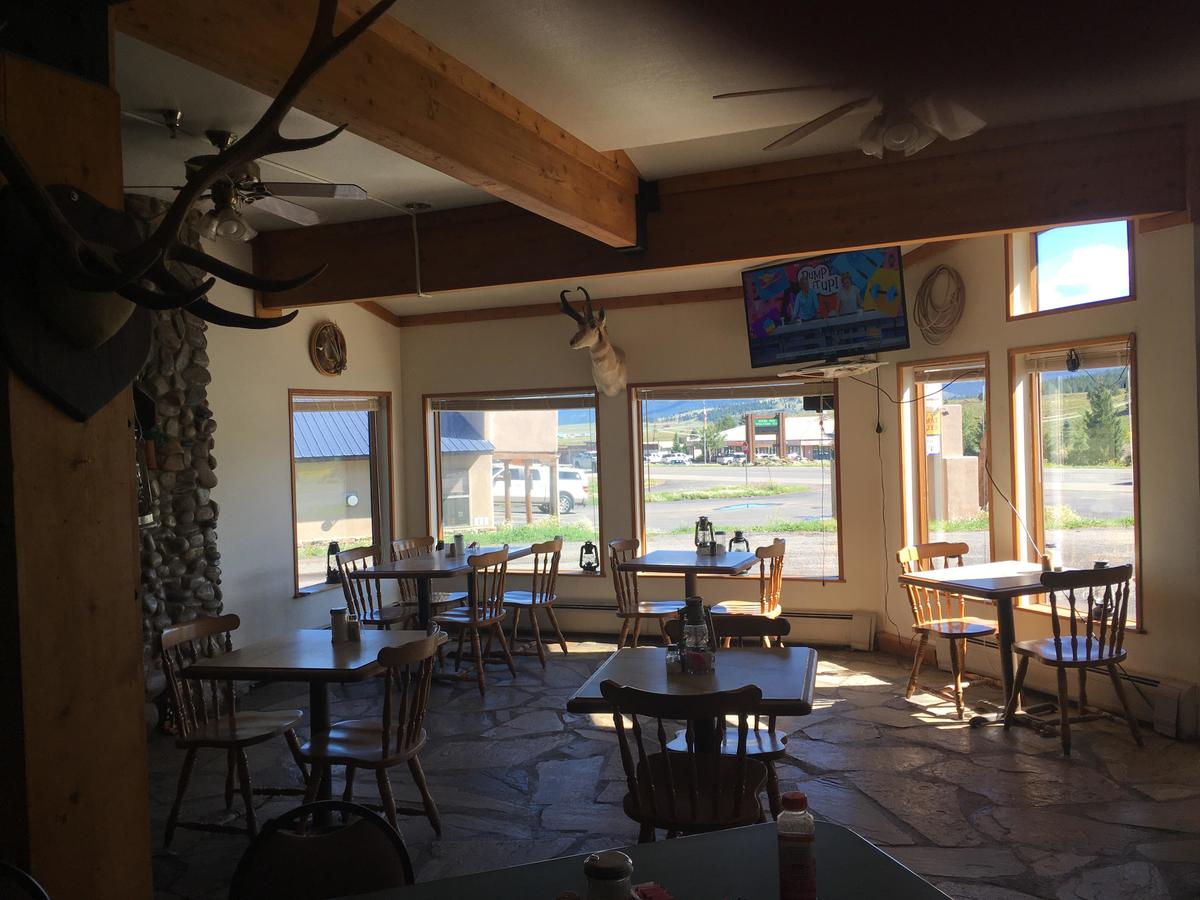 Elk Horn Lodge - thumb 2