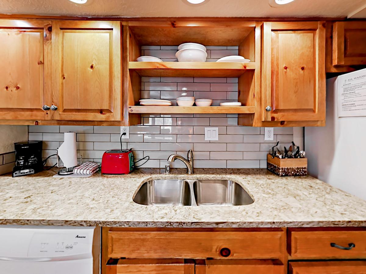 320 Artist Road Unit 94 Condo - thumb 5