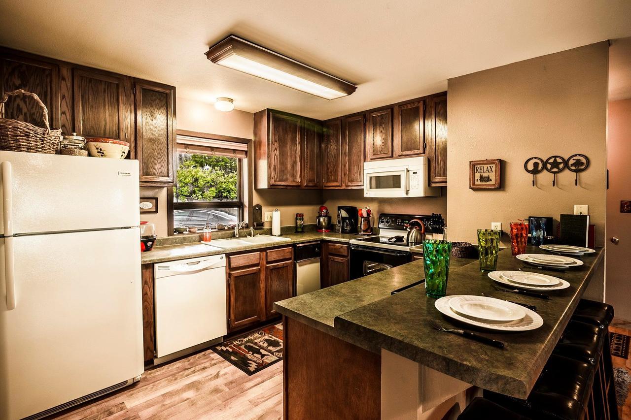 Ski Run #C-10 ( 3-Bedroom Condo ) - thumb 5