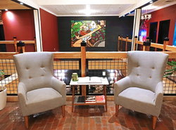 Henry Norman Hotel