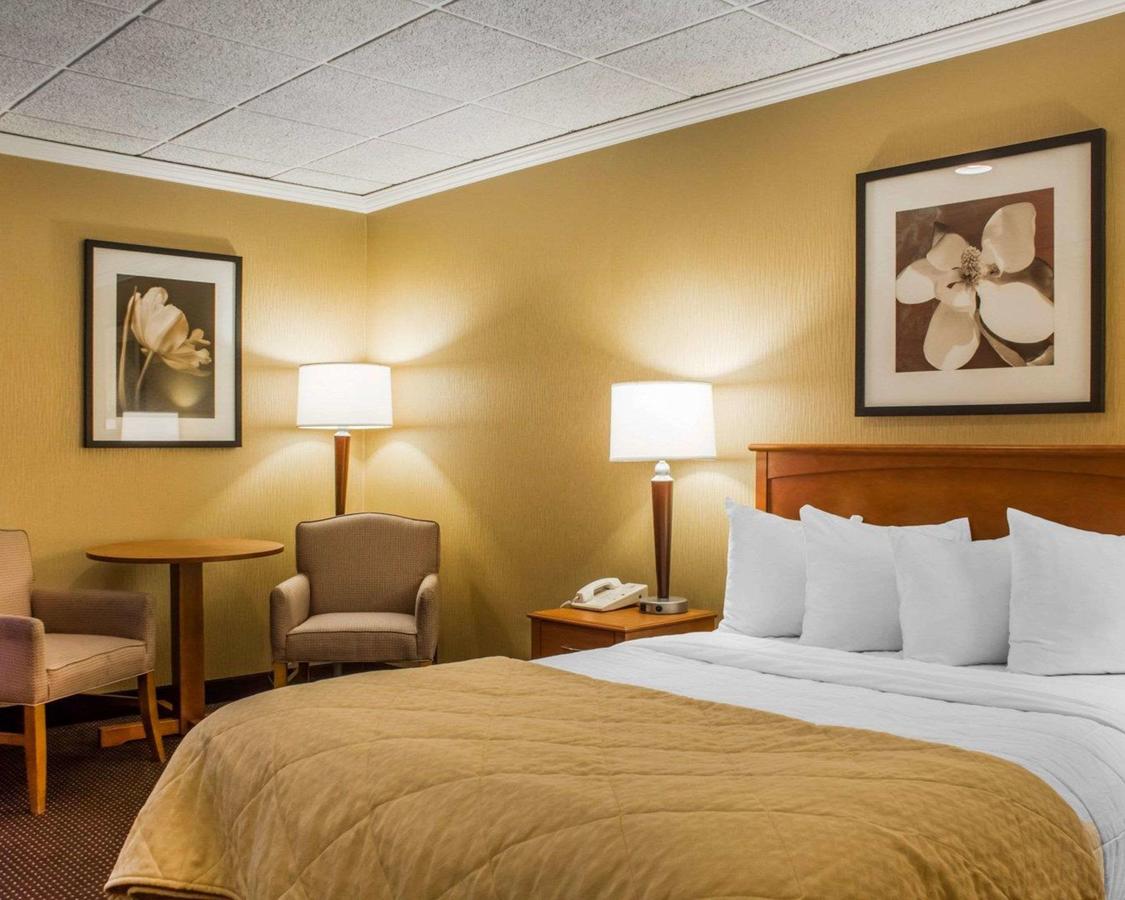 Quality Inn & Suites Riverfront Oswego - thumb 22