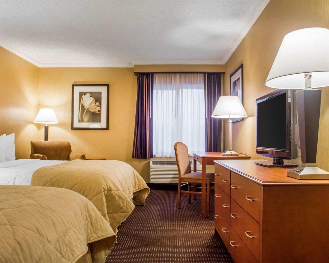 Quality Inn & Suites Riverfront Oswego - thumb 20