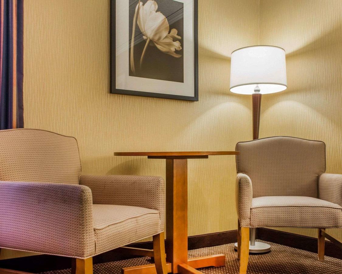 Quality Inn & Suites Riverfront Oswego - thumb 17