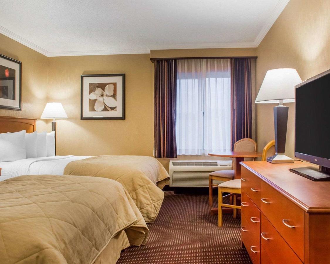 Quality Inn & Suites Riverfront Oswego - thumb 6